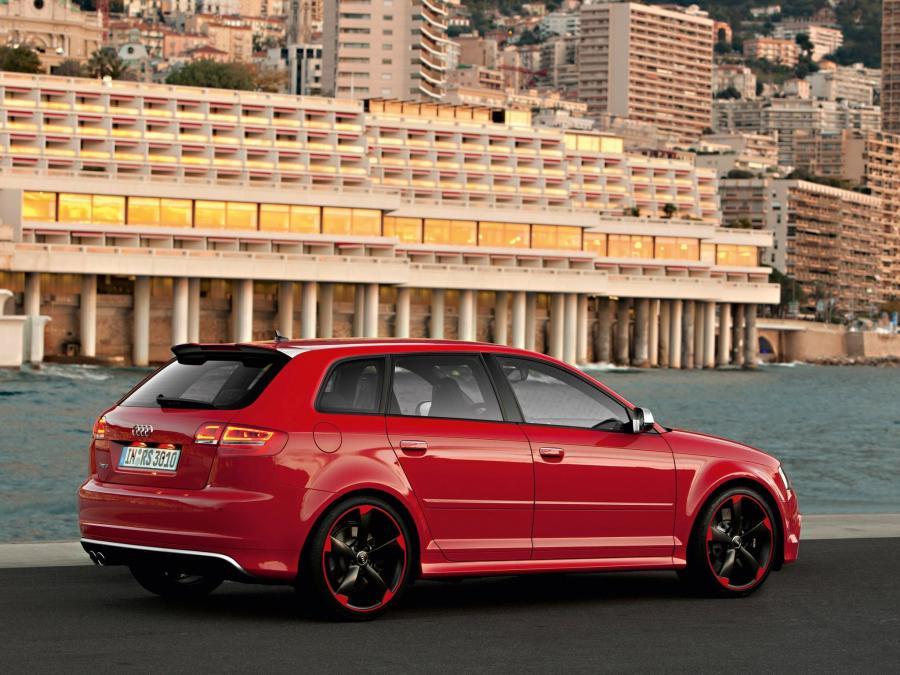  Audi RS3 Sportback (8PA) 2011 года  (WW) (фото 5 из 45)